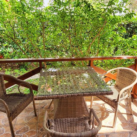 Apartments Maris Garden Petrovac Luaran gambar