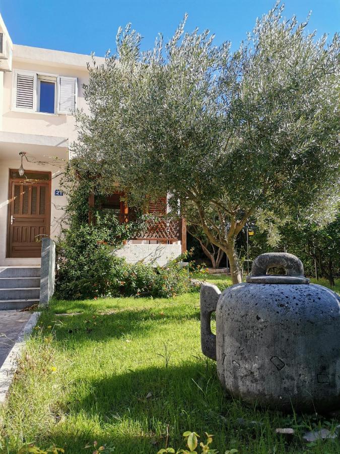 Apartments Maris Garden Petrovac Luaran gambar