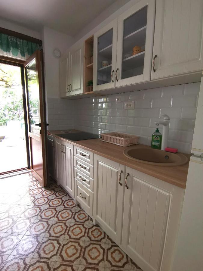 Apartments Maris Garden Petrovac Luaran gambar