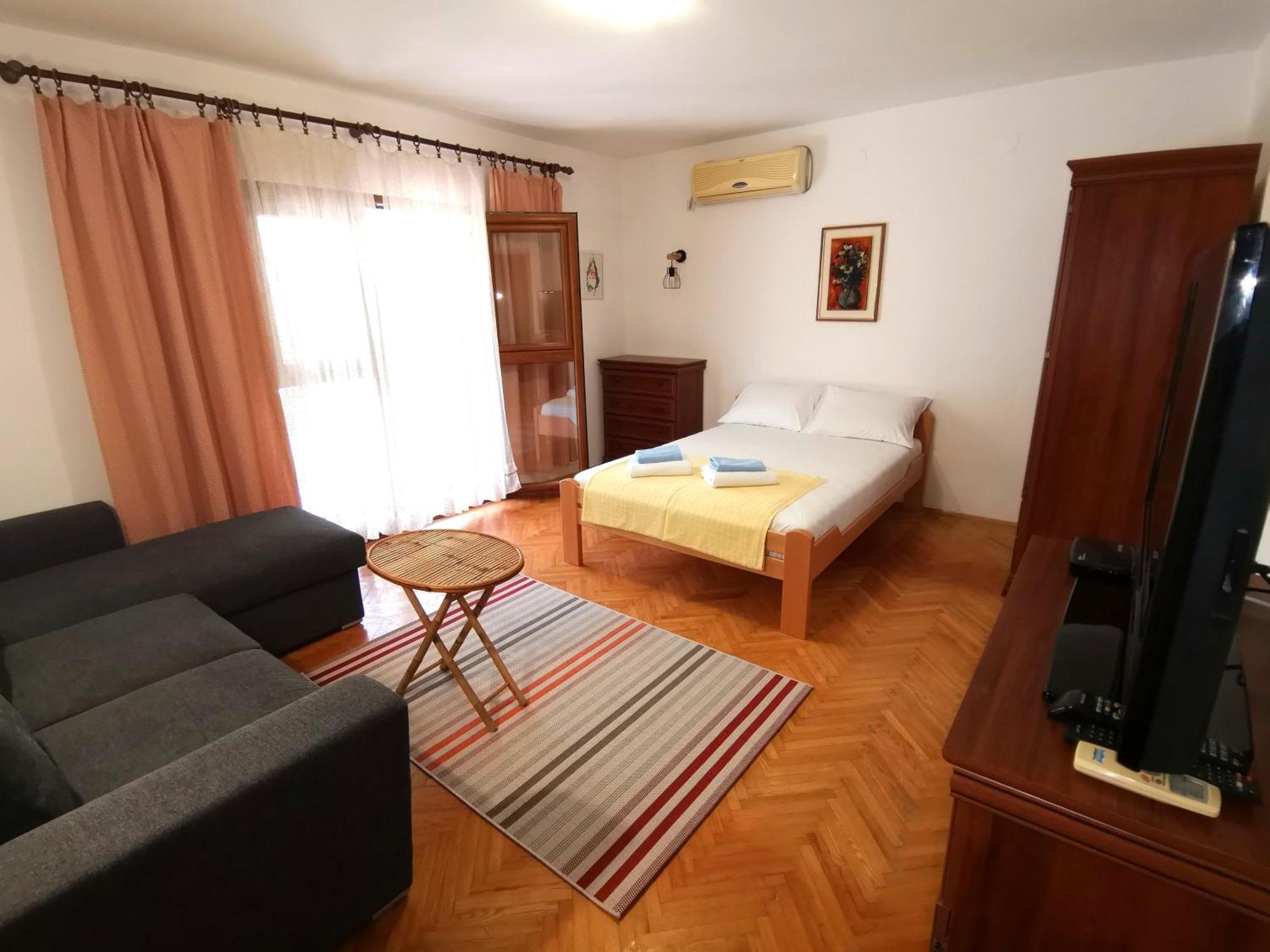 Apartments Maris Garden Petrovac Luaran gambar