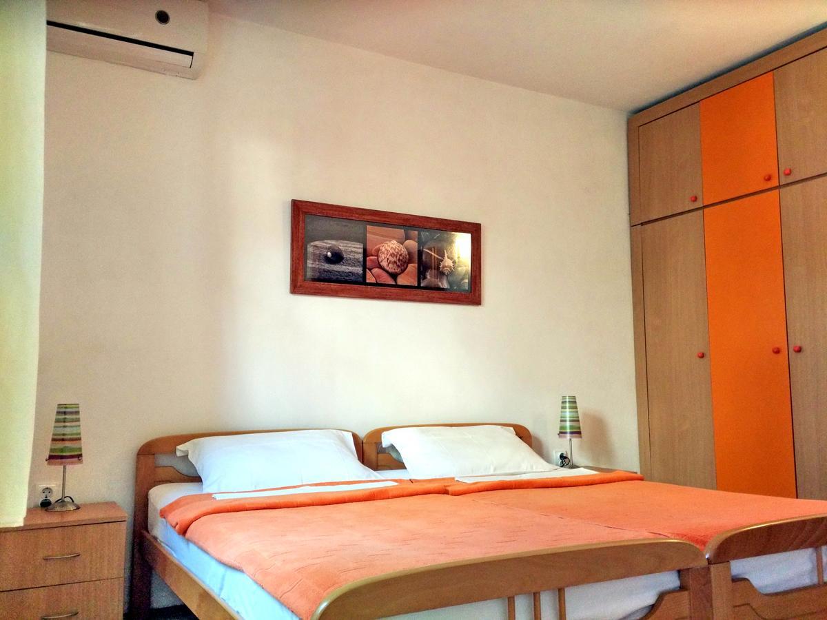 Apartments Maris Garden Petrovac Luaran gambar